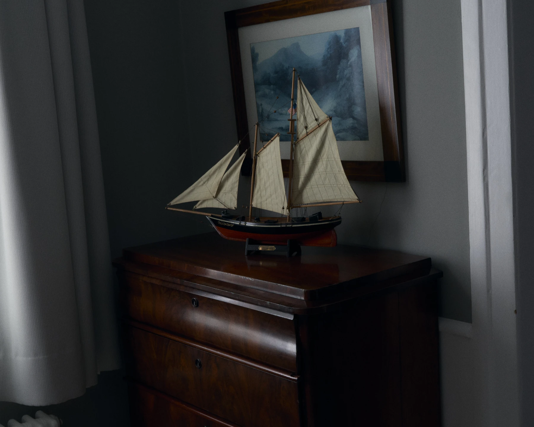Ein Schiff